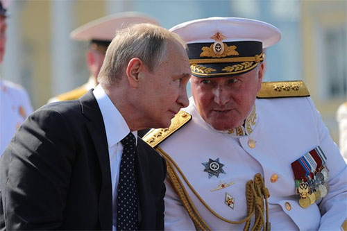 Rusia denuncia concentración militar de EEUU y OTAN en su frontera